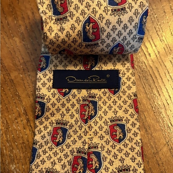 Oscar de la Renta 100% Silk Elegant Patterned Men's Tie EUC!! - Picture 5 of 8